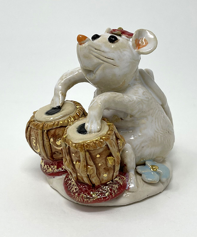 Brigitte Saugstad Mouse-14 ceramic statue, sculpture, mouse -D