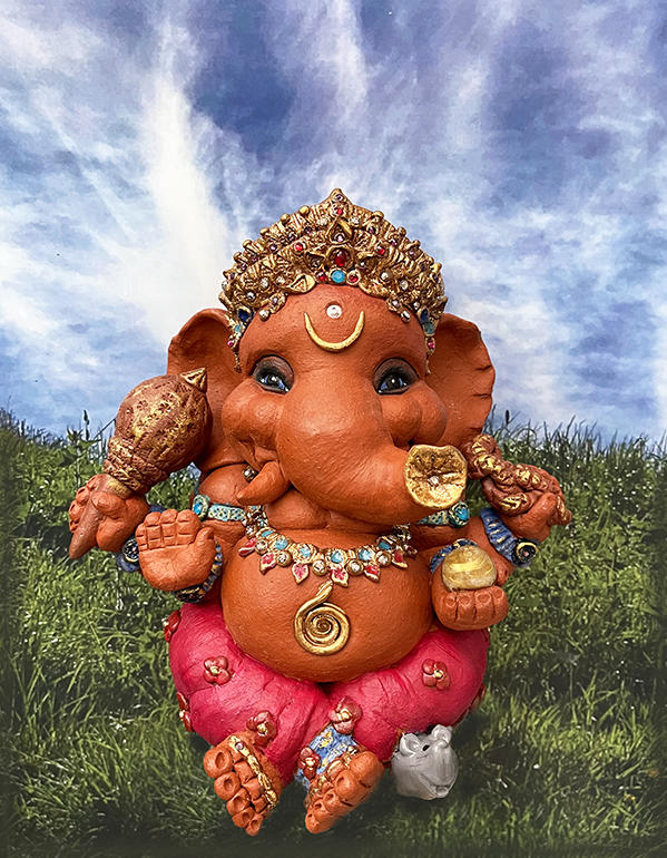 Brigitte Saugstad Ganesha Royal-35, ceramic statue, sculpture, idol, figurine, elephant -A