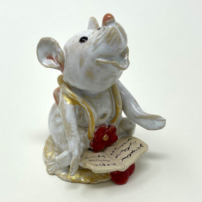 Brigitte Saugstad Mouse sing-24, hand-modelled ceramic statue, sculpture, idol, figurine, mouse -C