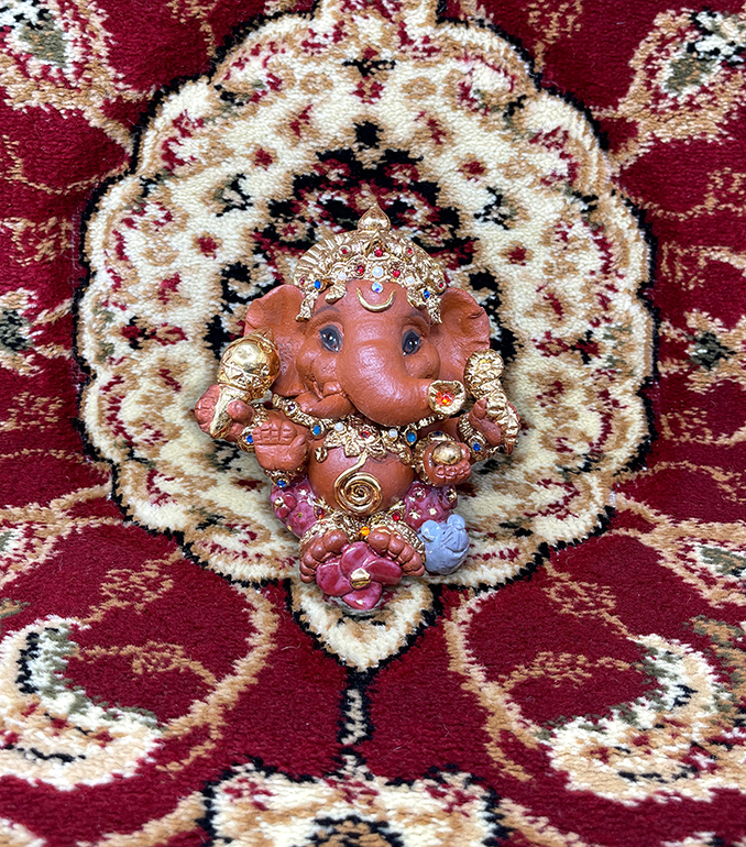 Brigitte Saugstad Ganesha Royal-26 11X11X10 ceramic statue, sculpture, idol, figurine, elephant -A