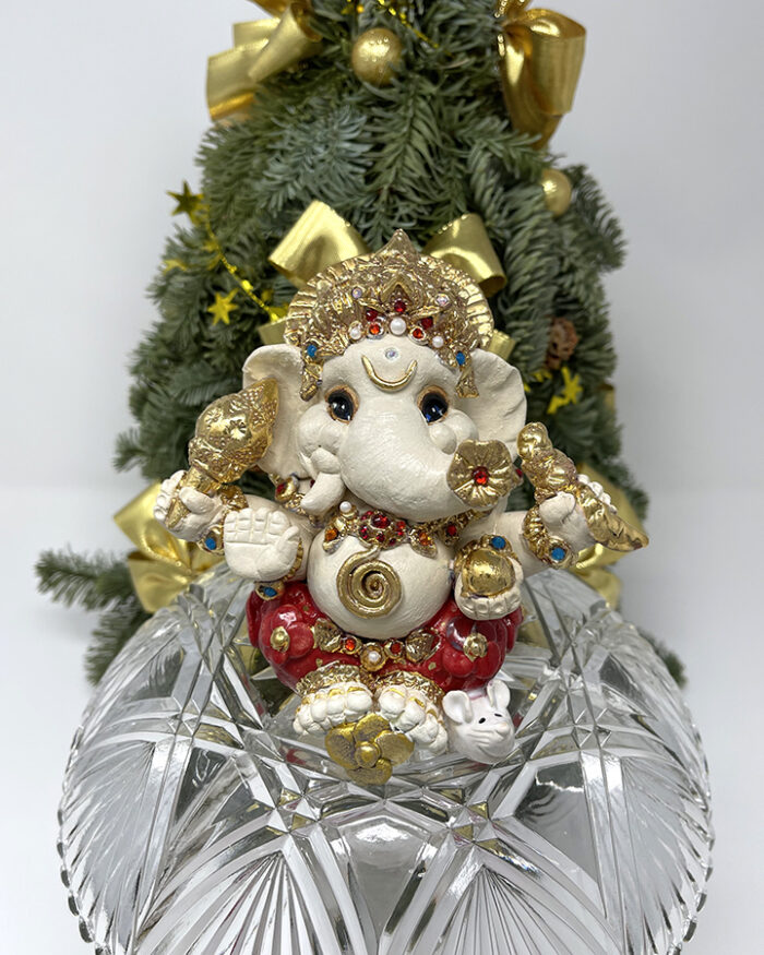 Brigitte Saugstad Ganesha Royal-39, ceramic statue, sculpture, idol, figurine, elephant -A