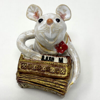 Brigitte Saugstad Mouse harmonium-18, hand-modelled ceramic statue, sculpture, idol, figurine -A