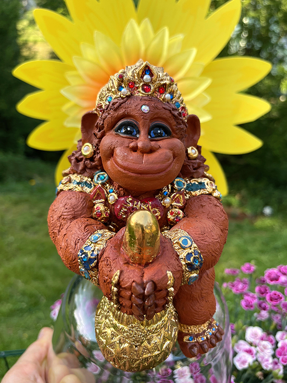 Brigitte Saugstad Hanuman Royal-10 ceramic statue, sculpture, idol, figurine, monkey A