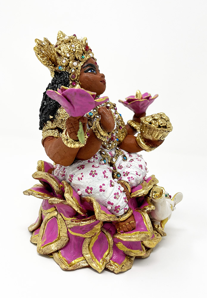 Brigitte Saugstad Lakshmi-3 15x10x11, ceramic statue, sculpture, idol, figurine -E