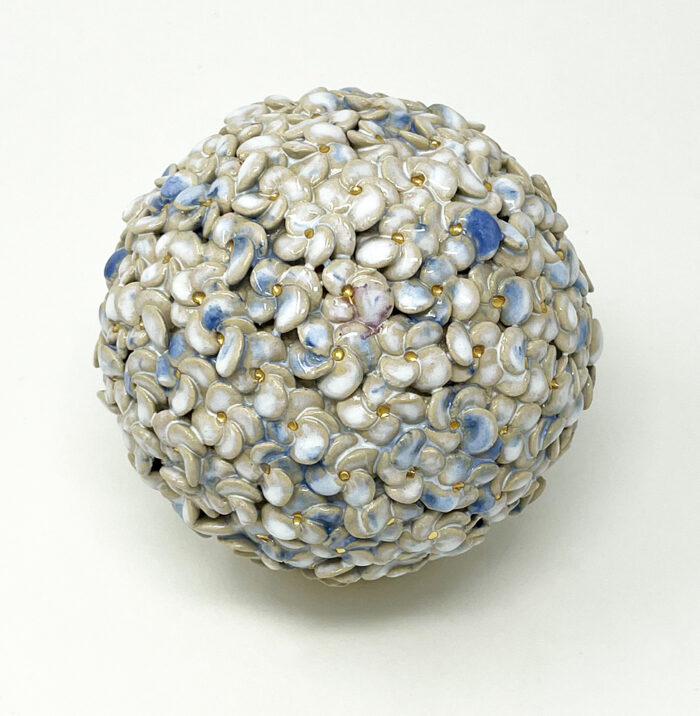 Brigitte Saugstad ViennaBloom-20 white-blue, ceramic statue, sculpture, art nouveau flower sphere -B
